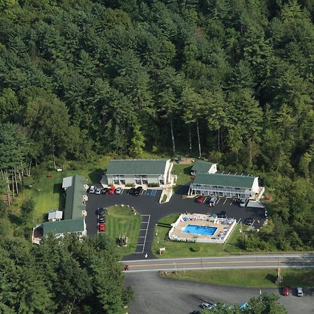 Studio Motel Of Lake George Buitenkant foto