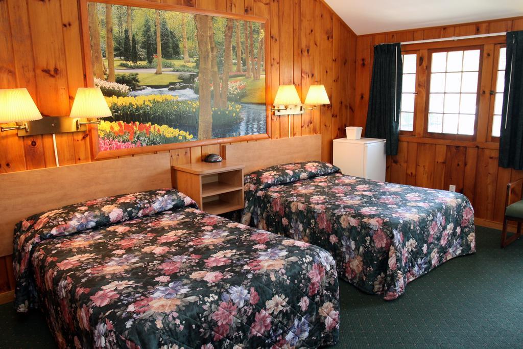 Studio Motel Of Lake George Buitenkant foto