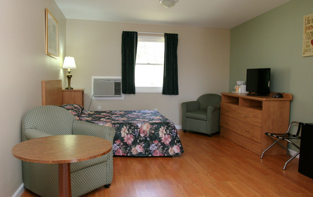 Studio Motel Of Lake George Buitenkant foto