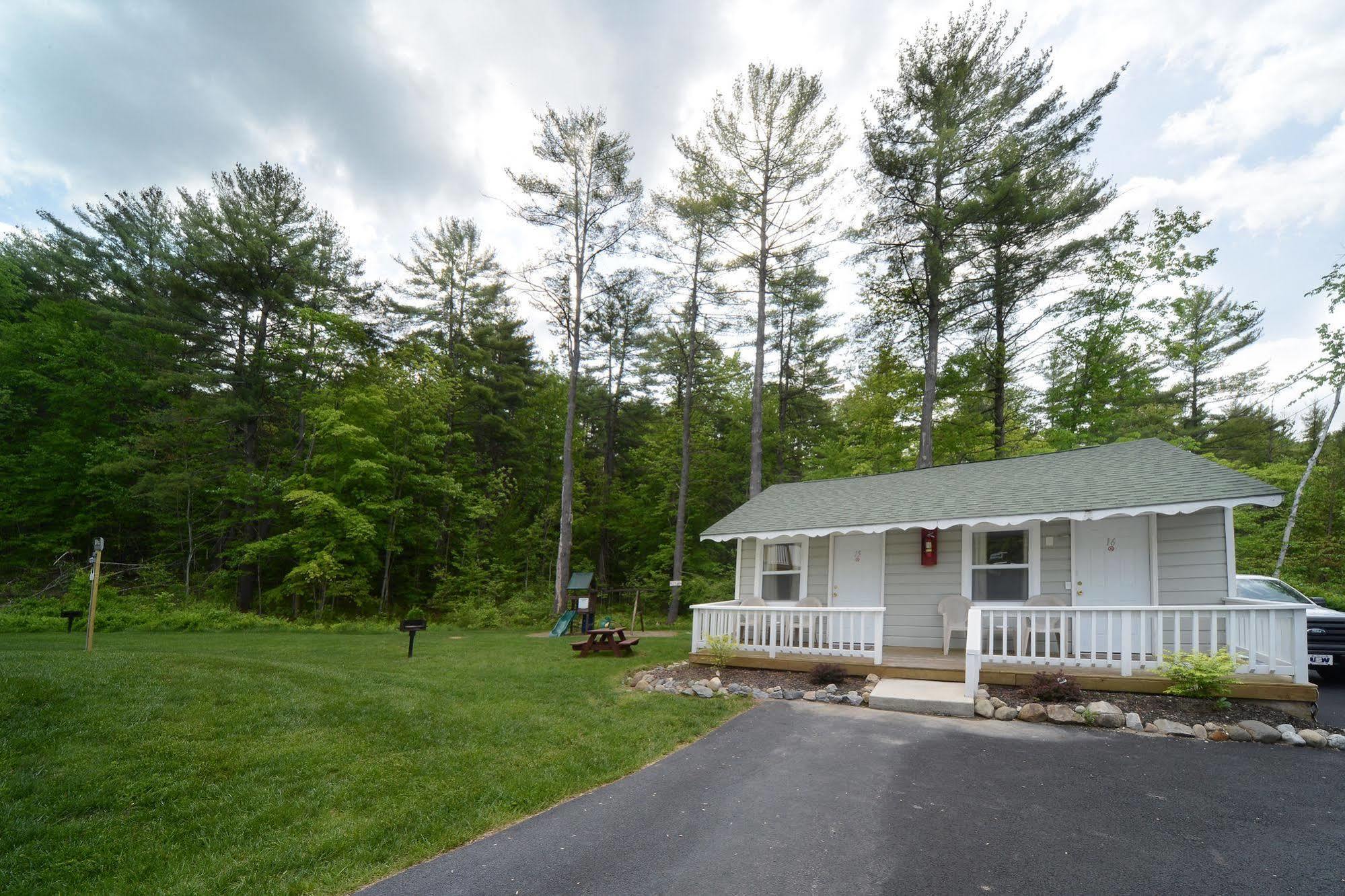 Studio Motel Of Lake George Buitenkant foto